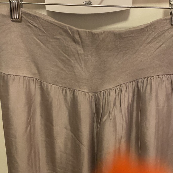 Scandal Silk/Rayon Pull On Pants - Picture 5 of 7